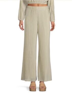 Giani Bini Pleated Wide-Leg Pants in Cream